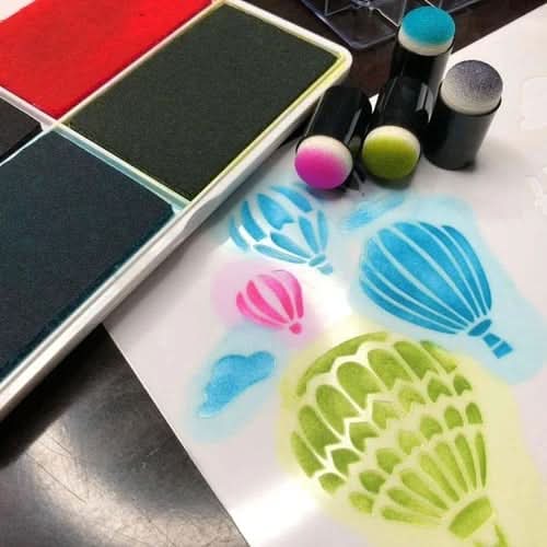Finger paint kit – Child creativity without mess 
