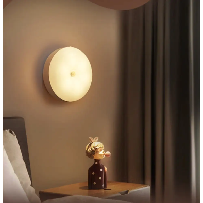 Automatic light for peaceful nights without effort (x2) 